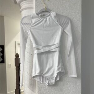 DanceWear Leo and Skirt - White